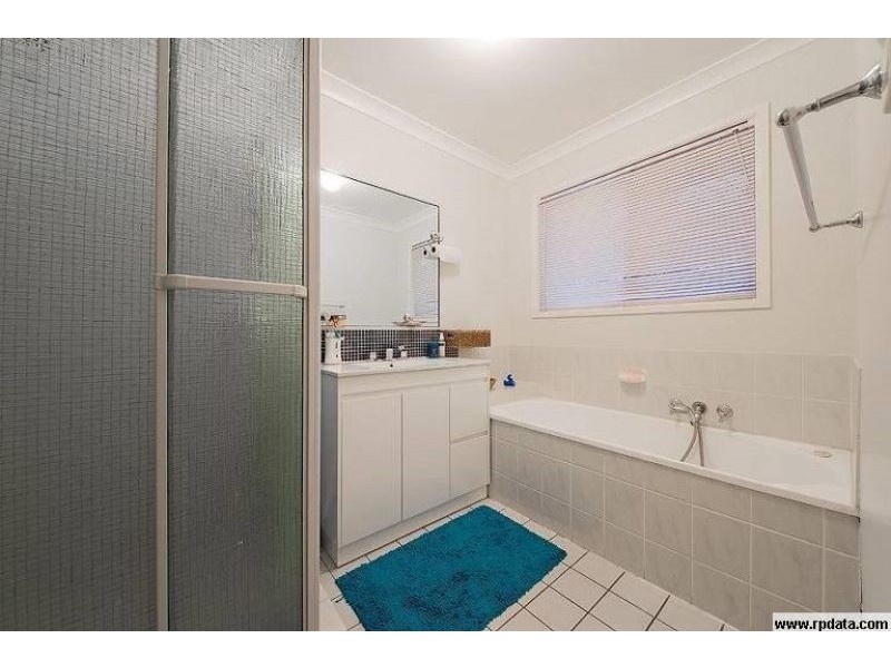 8 Coochin Place, Tingalpa QLD 4173