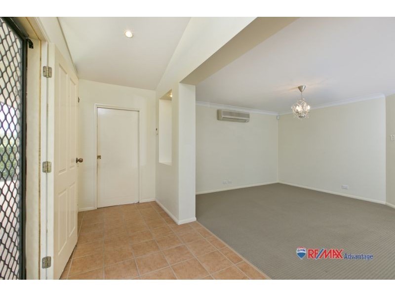 15 Lockwood Crescent, Manly West QLD 4179