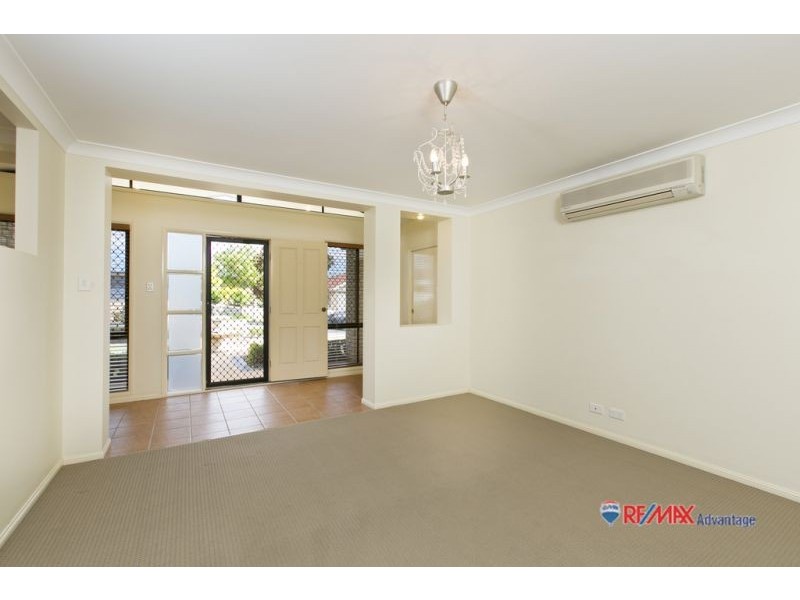 15 Lockwood Crescent, Manly West QLD 4179