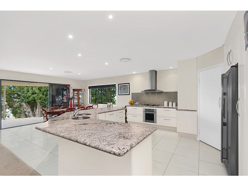 50 Carlton Tce, Wynnum QLD 4178