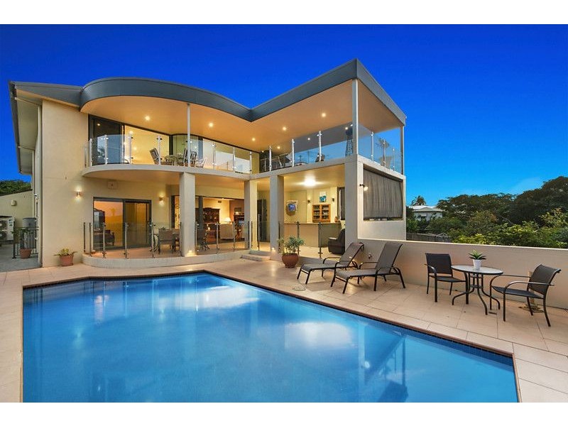 50 Carlton Tce, Wynnum QLD 4178