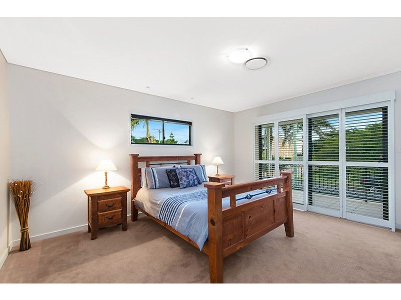 50 Carlton Tce, Wynnum QLD 4178