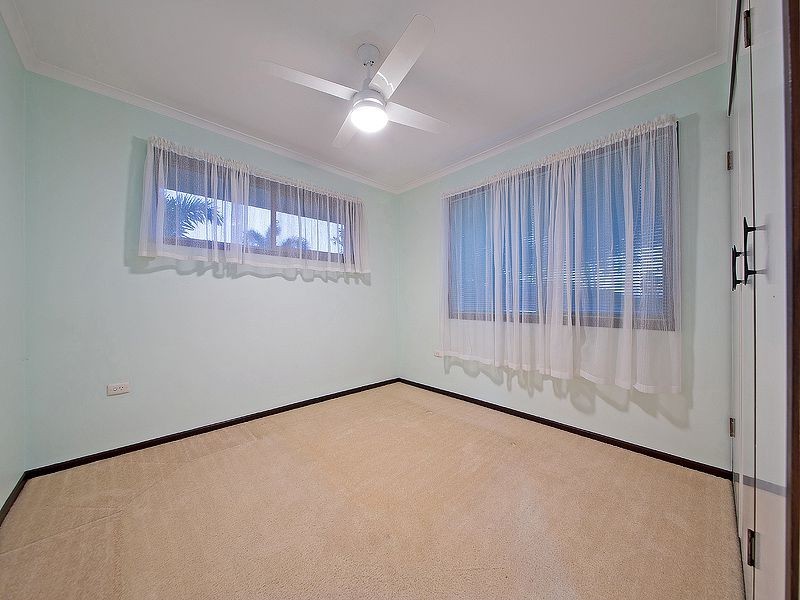 84 Gwynne St, Wynnum West QLD 4178