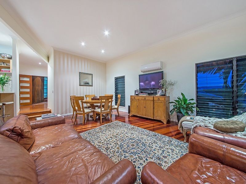 1 Taylor Street, Balmoral QLD 4171