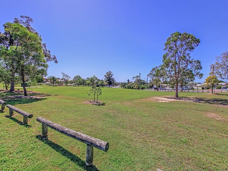 2306 Wynnum Road, Wynnum QLD 4178