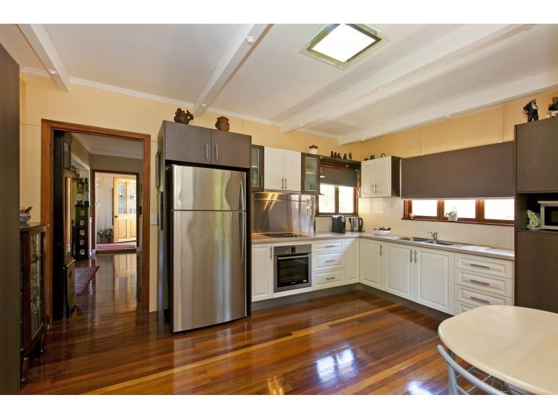 42 Granada Street, Wynnum QLD 4178