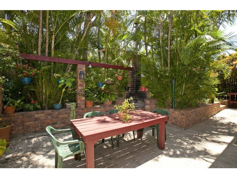 42 Granada Street, Wynnum QLD 4178