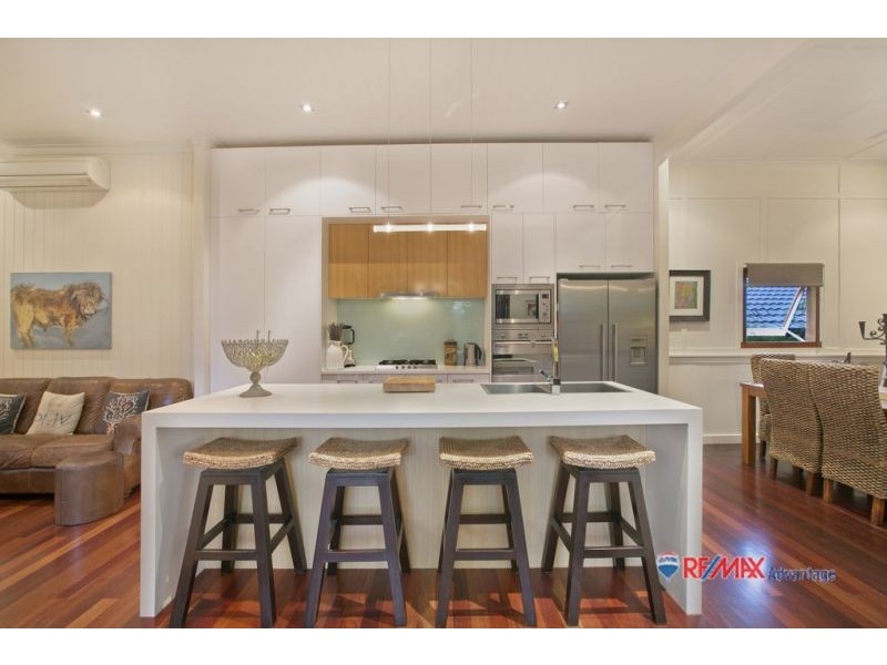 101 Stradbroke Ave, Wynnum QLD 4178