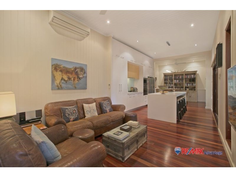 101 Stradbroke Ave, Wynnum QLD 4178