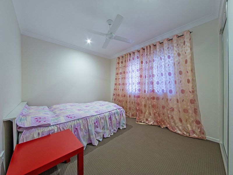 5 Cola Crescent, Wynnum West QLD 4178