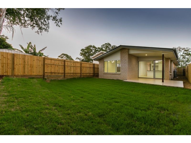 136a Cameron Parade, Wynnum QLD 4178