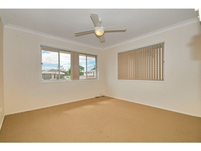 26 Carnation Road, Manly West QLD 4179