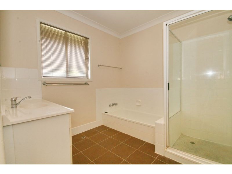 26 Carnation Road, Manly West QLD 4179