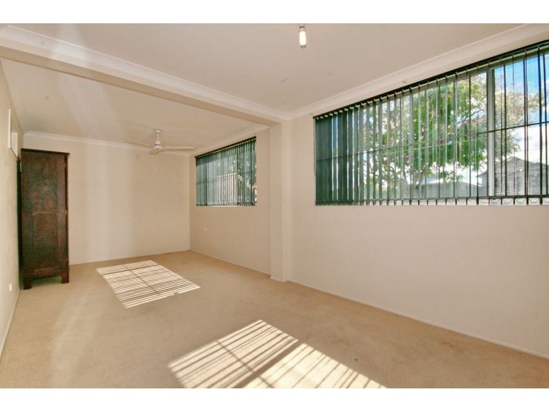 26 Carnation Road, Manly West QLD 4179