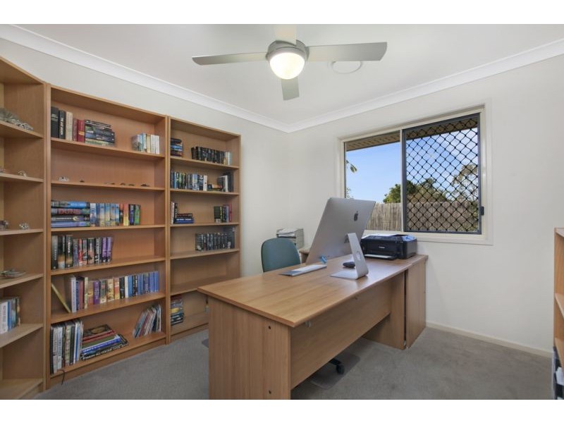 13 Beneteau Place, Lota QLD 4179