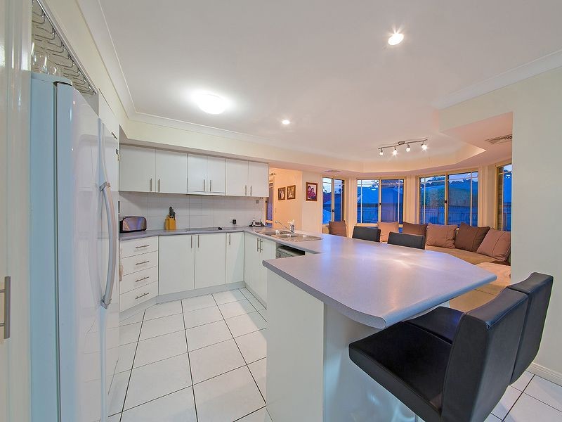 7 Sunnyvale Place, Belmont QLD 4153