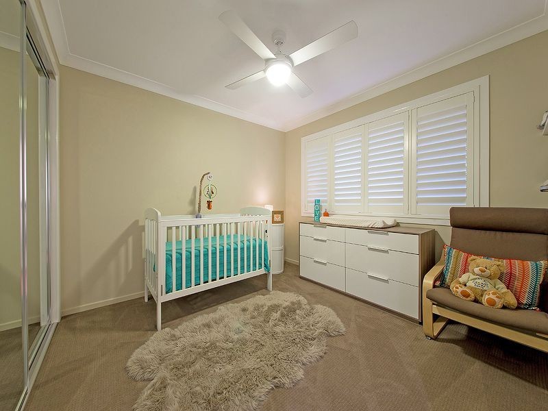 17 Nemarra Street, Wynnum West QLD 4178