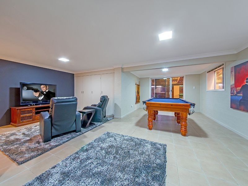 17 Nemarra Street, Wynnum West QLD 4178