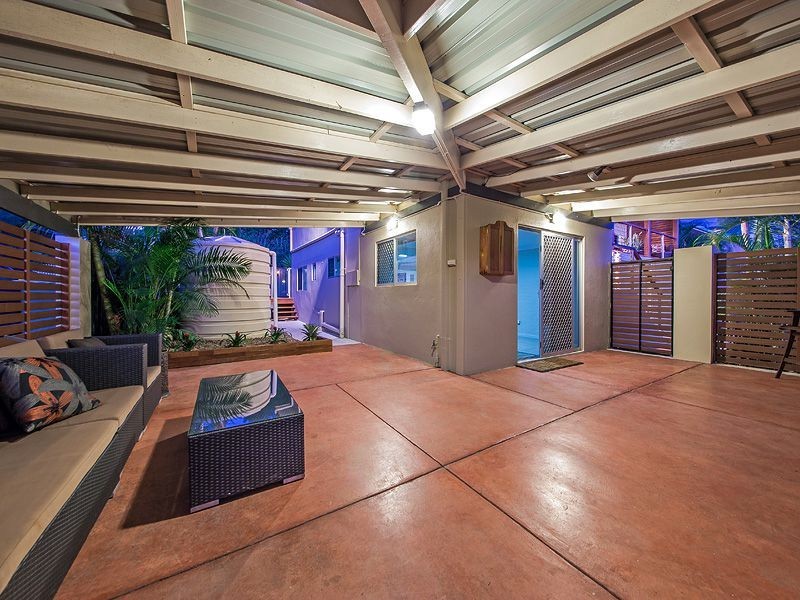17 Nemarra Street, Wynnum West QLD 4178