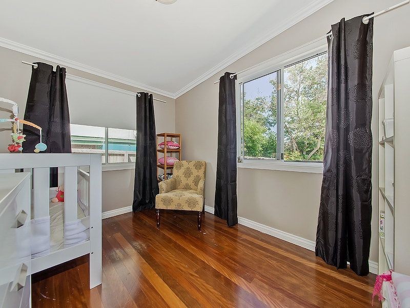 2305 Wynnum Road, Wynnum QLD 4178