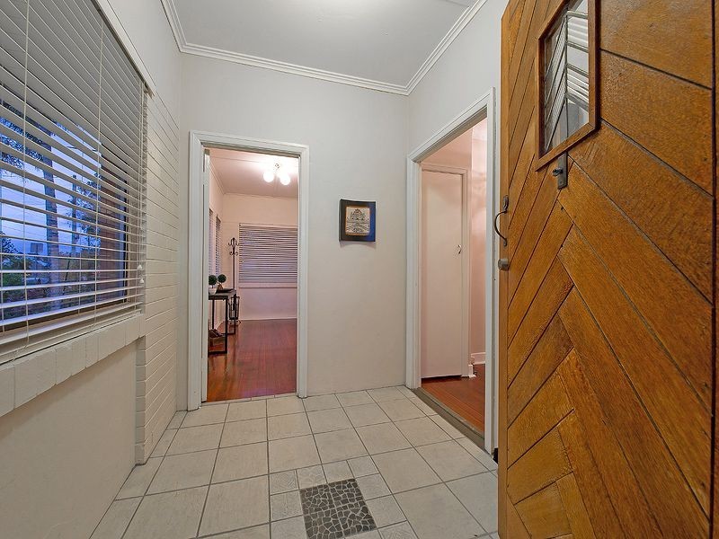 307 Chatsworth Rd, Coorparoo QLD 4151