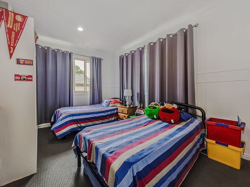 9a Bulgin Avenue, Wynnum West QLD 4178