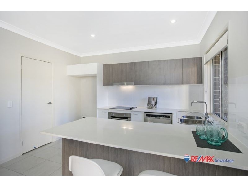 11 – 43/45 Surman St, Birkdale QLD 4159