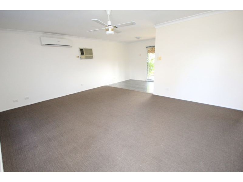 7 Apodis Street, Kingston QLD 4114