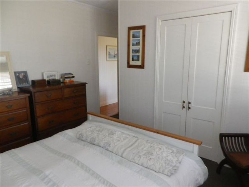 173 Melville Terrace, Manly QLD 4179