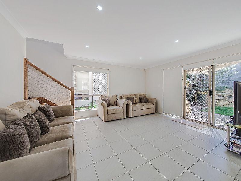 15/582 Manly Road, Wakerley QLD 4154