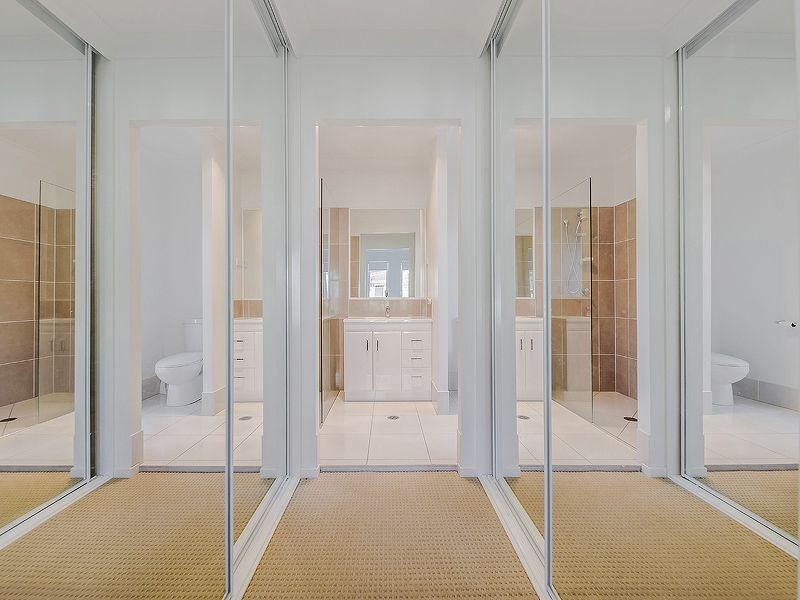 27 Boxgrove Ave, Wynnum QLD 4178