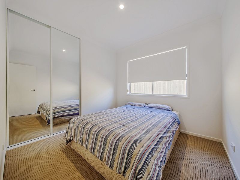 27 Boxgrove Ave, Wynnum QLD 4178
