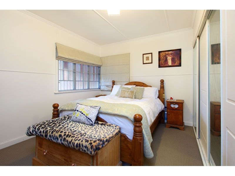 17 Wyeth Street, Wynnum QLD 4178