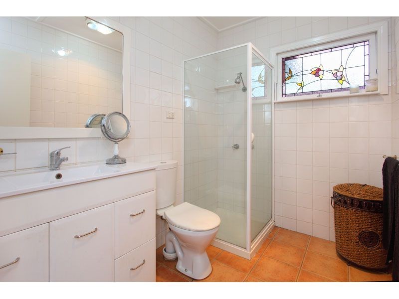 17 Wyeth Street, Wynnum QLD 4178