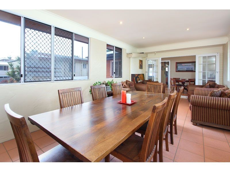 17 Wyeth Street, Wynnum QLD 4178