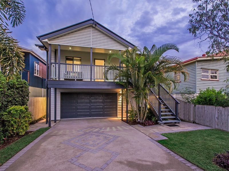 52 Moreton Av, Wynnum QLD 4178