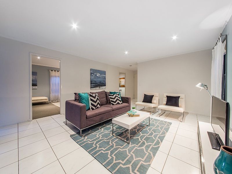 52 Moreton Av, Wynnum QLD 4178