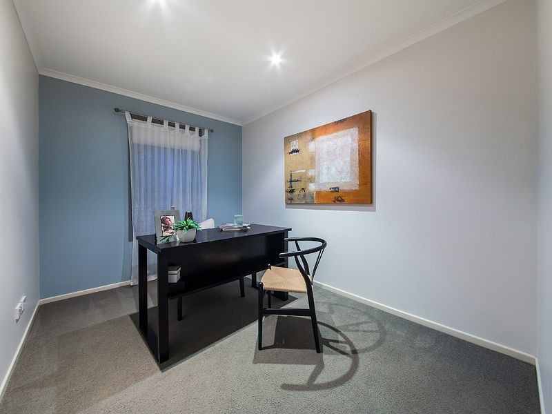 52 Moreton Av, Wynnum QLD 4178