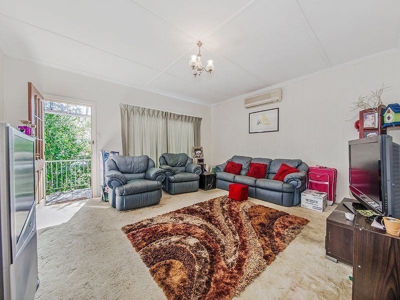 290 Preston Road, Wynnum West QLD 4178