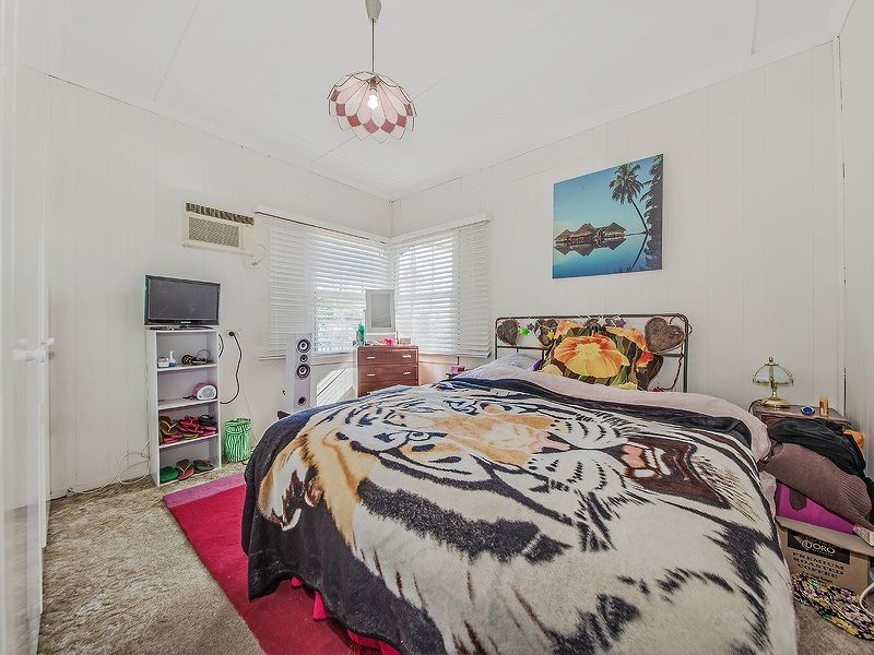 290 Preston Road, Wynnum West QLD 4178