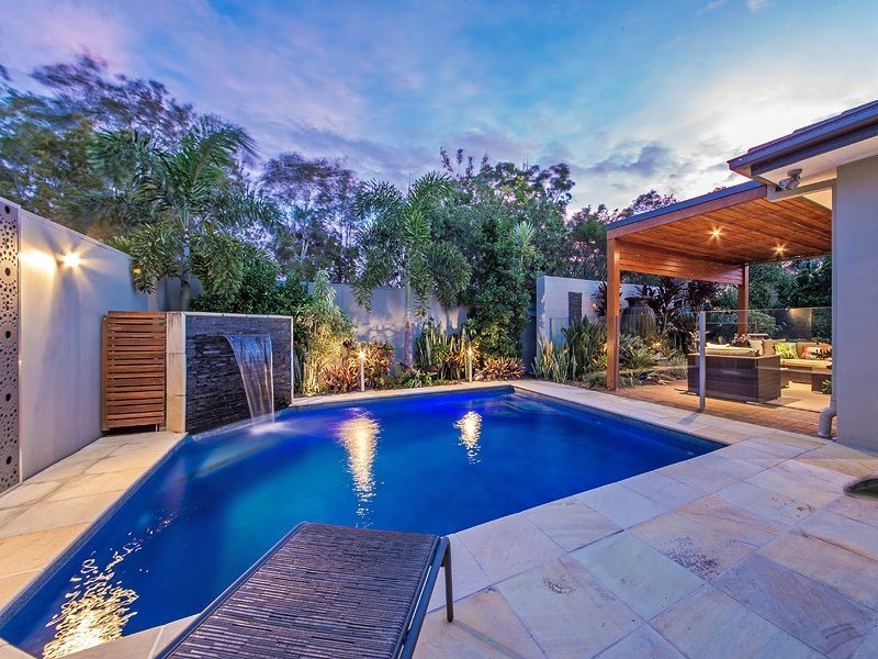 21 Brush Box Pl, Wakerley QLD 4154