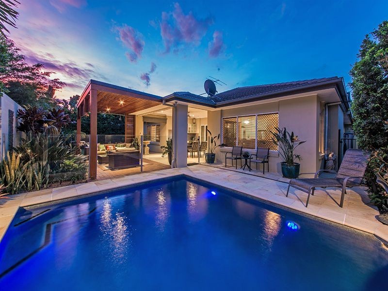 21 Brush Box Pl, Wakerley QLD 4154