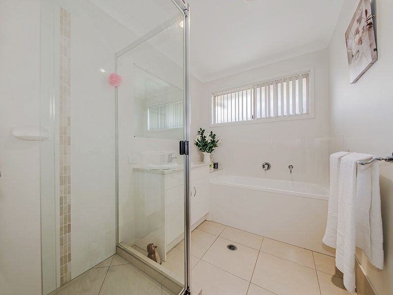 31 Barnham Street, Wynnum QLD 4178