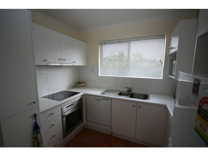 6/22 Clara, Wynnum QLD 4178