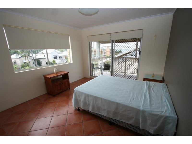 6/22 Clara, Wynnum QLD 4178