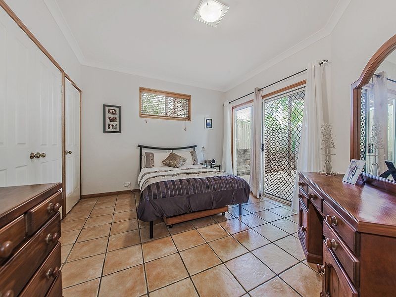 52 Macdonald Street, Lota QLD 4179