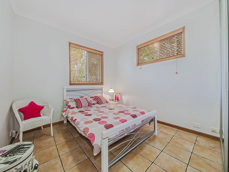 52 Macdonald Street, Lota QLD 4179
