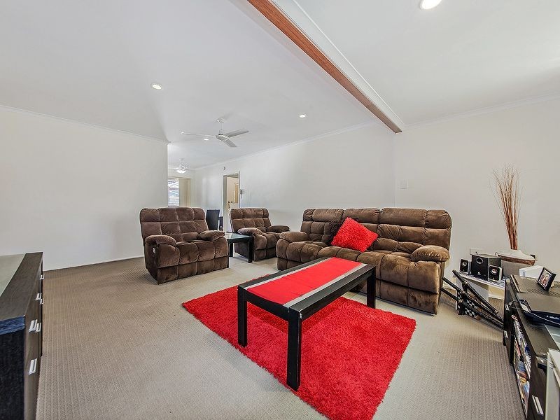 46 Cranleigh Street, Wynnum West QLD 4178