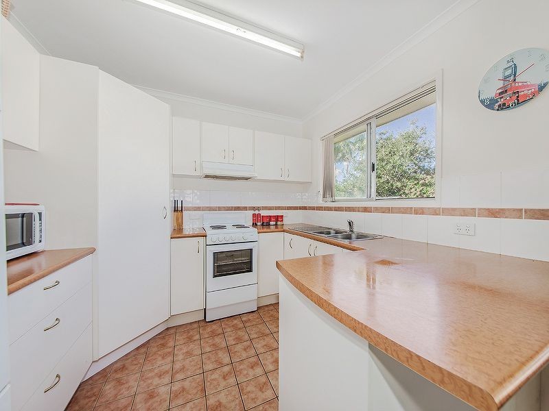 46 Cranleigh Street, Wynnum West QLD 4178