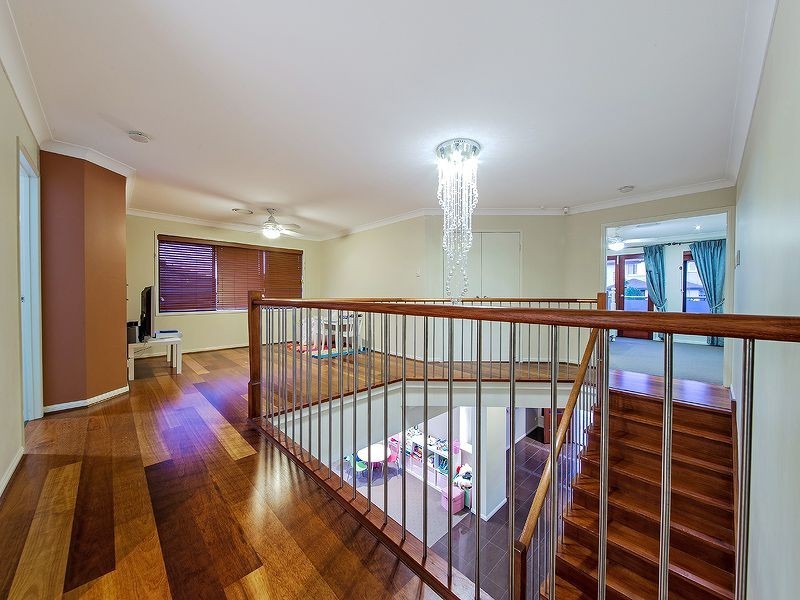 4 Willis St, Wakerley QLD 4154